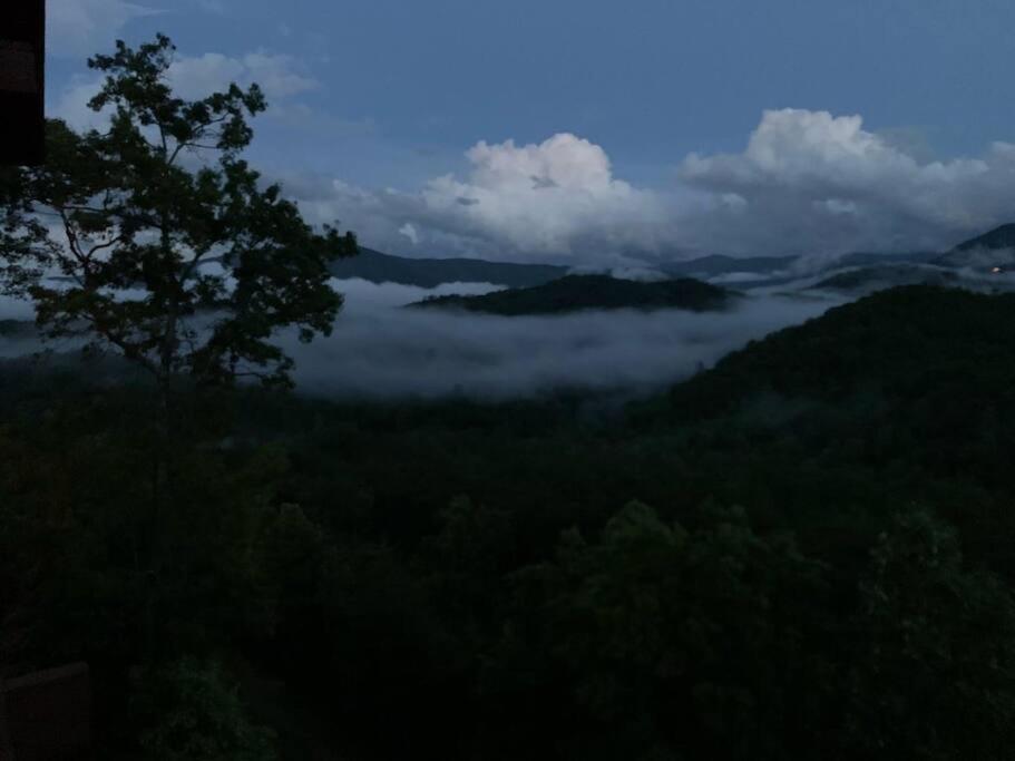 Heavenly Daze A Peachful Retreat Vila Sevierville Exterior foto